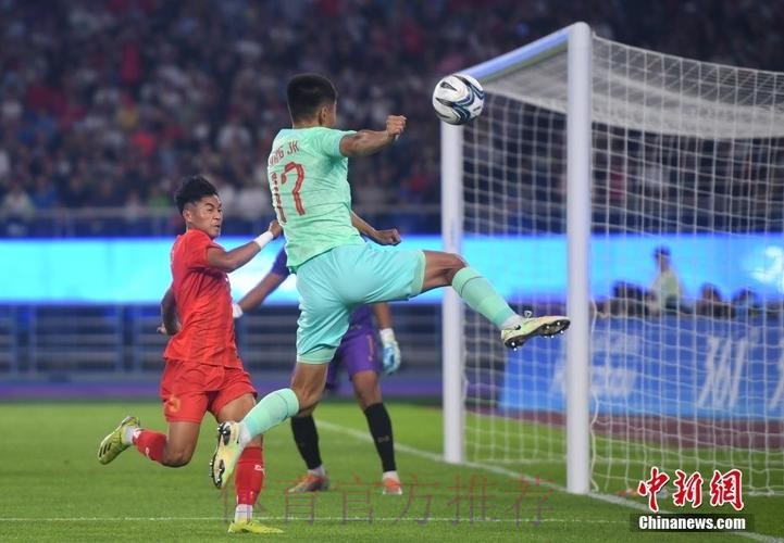 中国男足亚运队4-0战胜缅甸队挺进16强